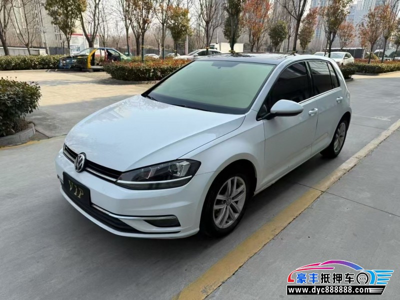 19年大众高尔夫轿车抵押车出售
