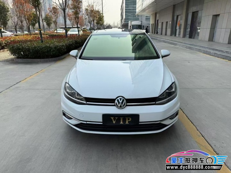 19年大众高尔夫轿车抵押车出售