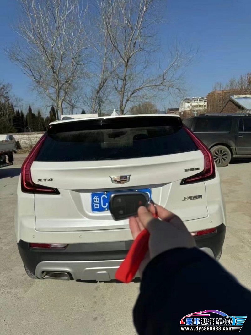 22年凯迪拉克XT4轿车抵押车出售
