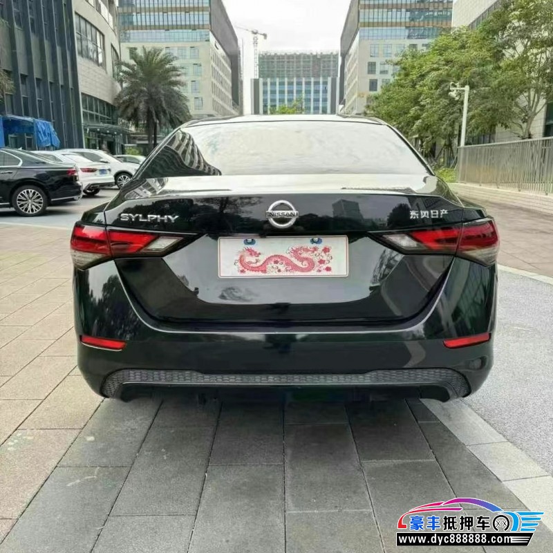 22年日产轩逸轿车抵押车出售