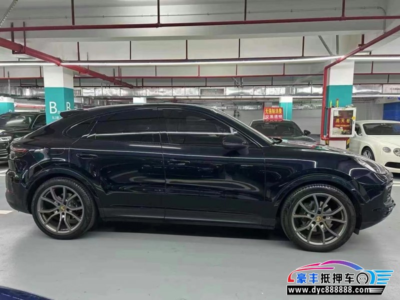 22年保时捷卡宴轿车抵押车出售