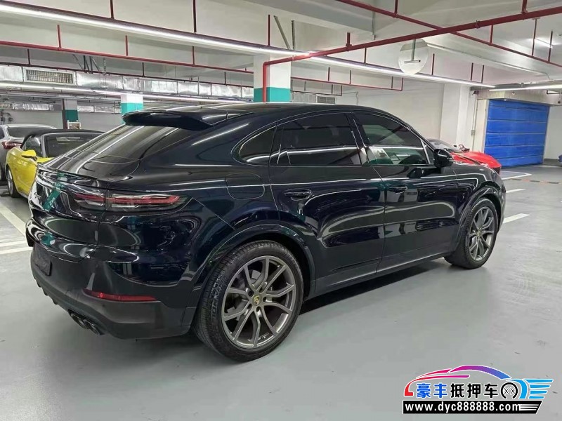 22年保时捷卡宴轿车抵押车出售