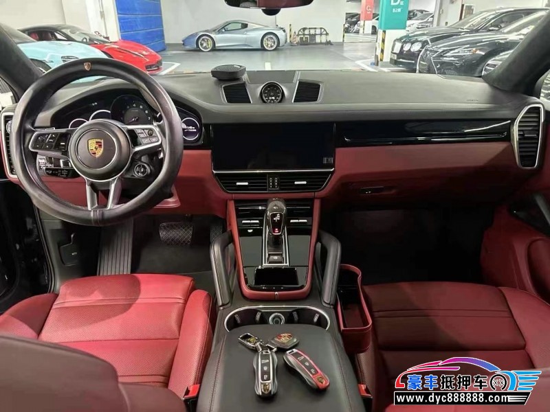 22年保时捷卡宴轿车抵押车出售