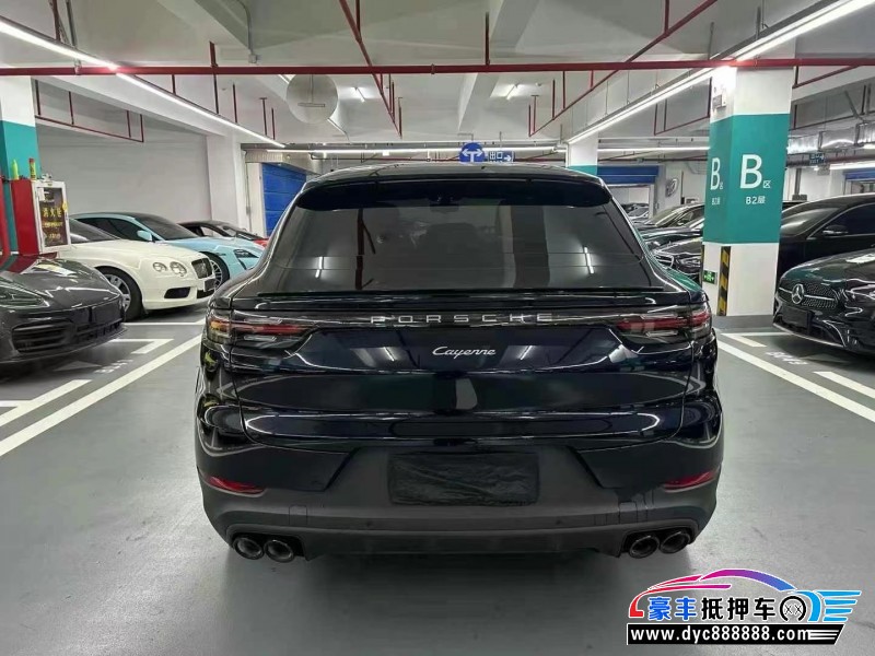 22年保时捷卡宴轿车抵押车出售