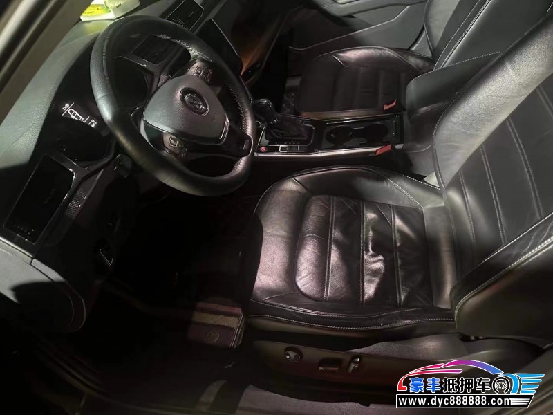 17年大众帕萨特轿车抵押车出售