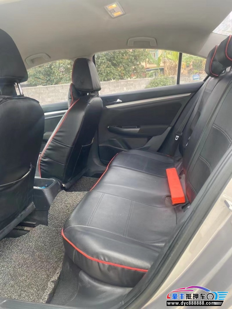 11年大众帕萨特轿车抵押车出售