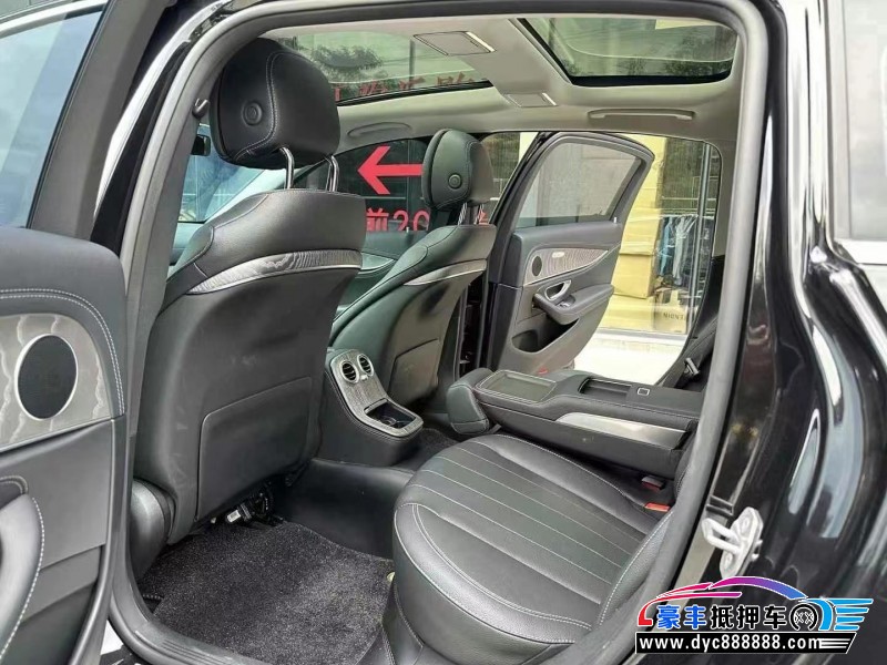 23年奔驰E轿车抵押车出售