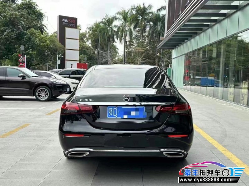 23年奔驰E轿车抵押车出售