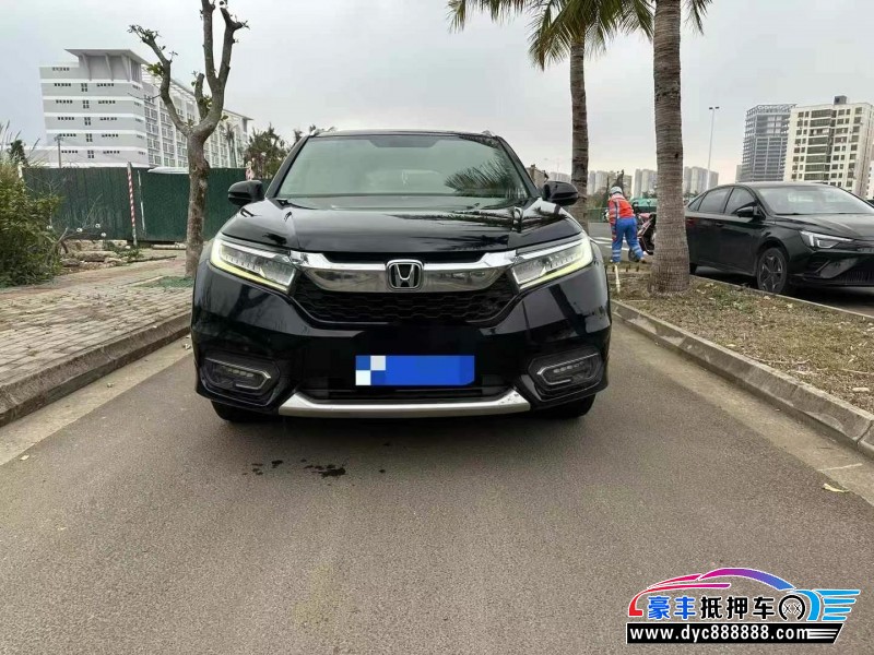 17年本田冠道轿车抵押车出售