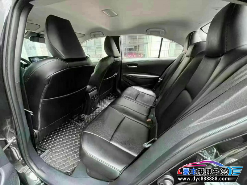 24年丰田雷凌轿车抵押车出售