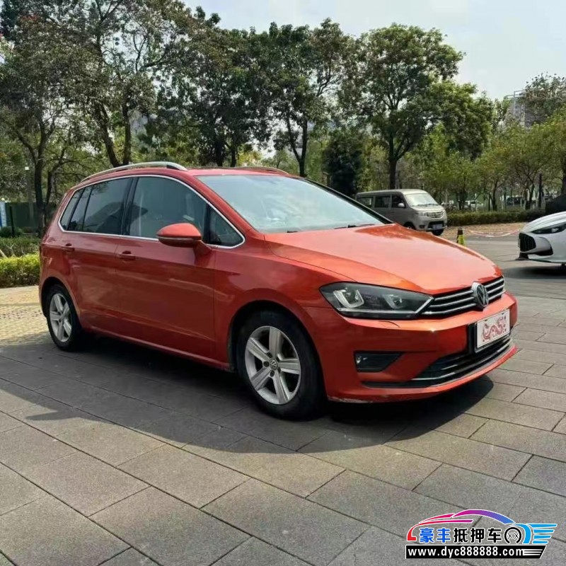 16年大众高尔夫轿车抵押车出售
