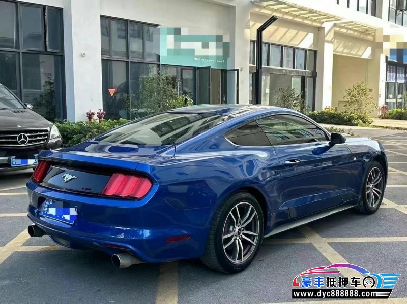 17年福特野马轿车抵押车出售