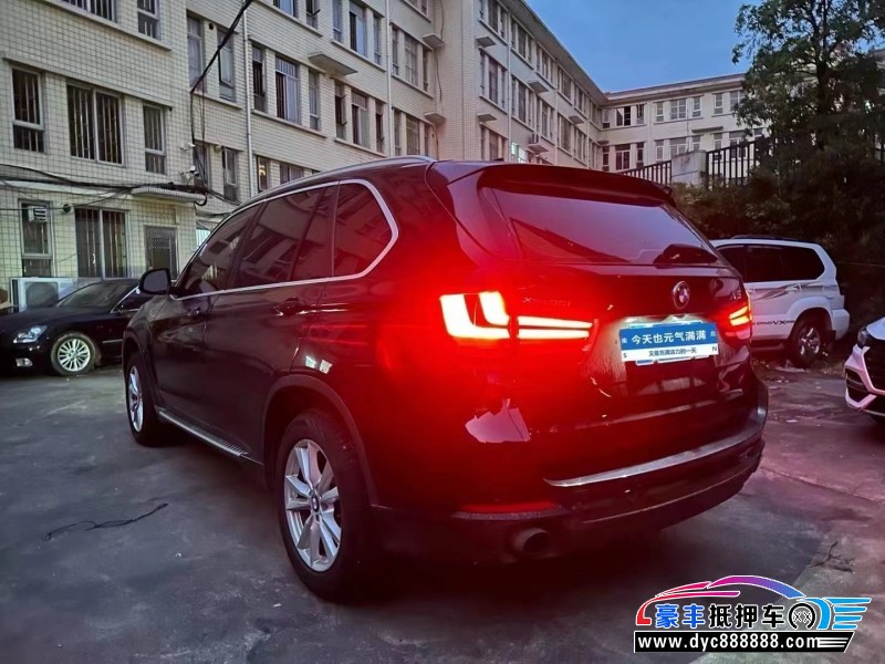 17年宝马X5轿车抵押车出售