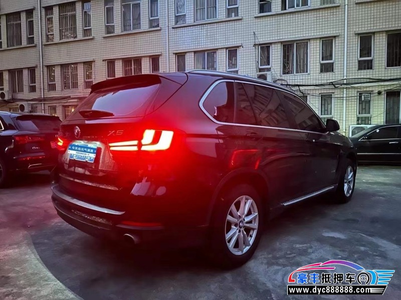 17年宝马X5轿车抵押车出售