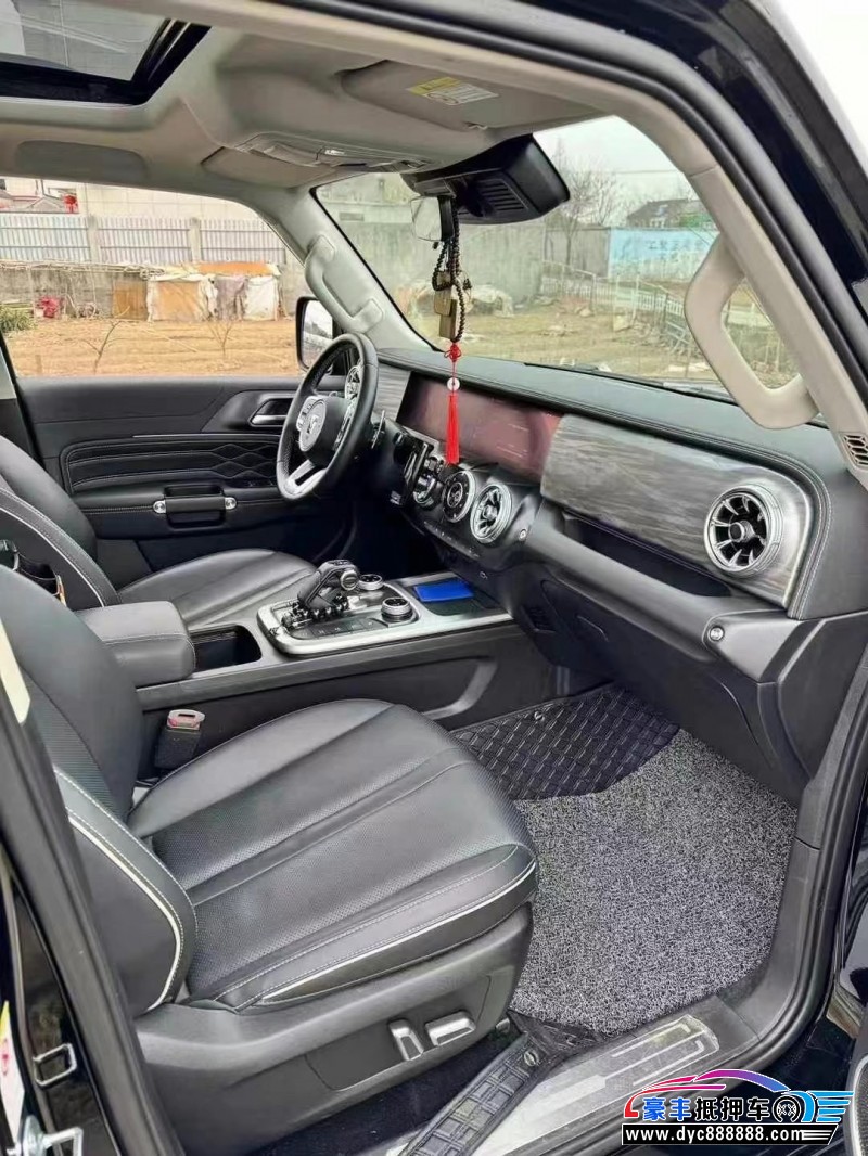 24年WEY坦克300轿车抵押车出售