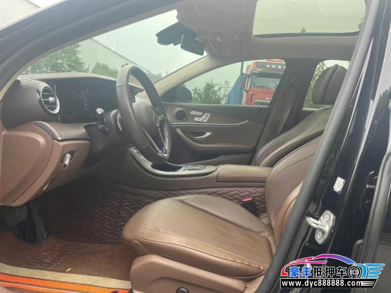 21年奔驰E轿车抵押车出售