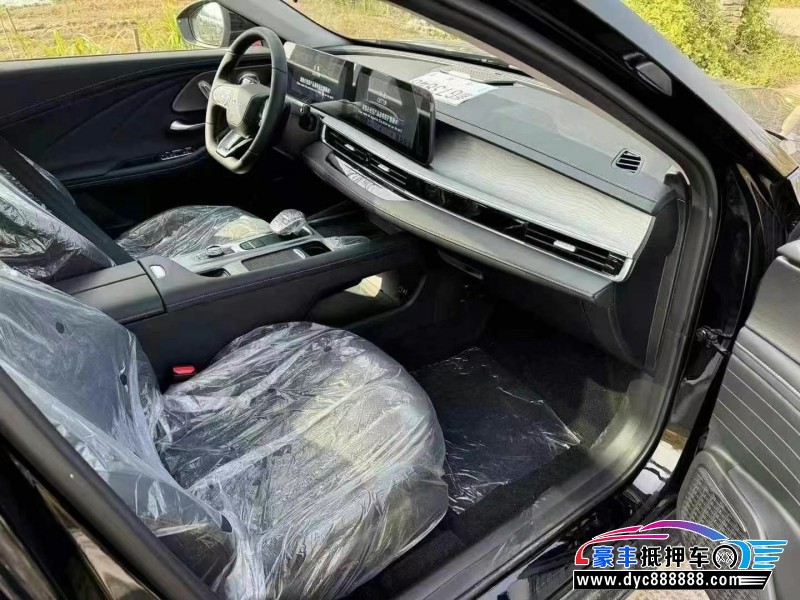 24年奇瑞风云轿车抵押车出售