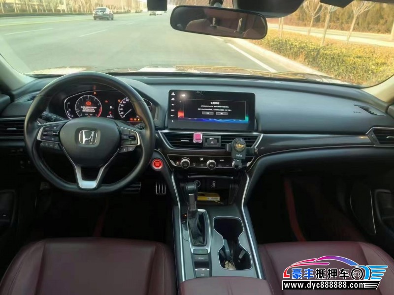 22年本田雅阁轿车抵押车出售