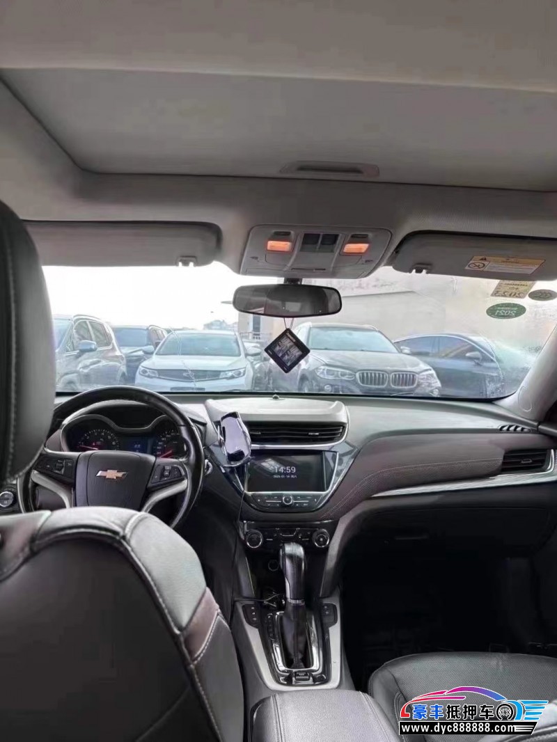 17年雪佛兰迈锐宝轿车抵押车出售