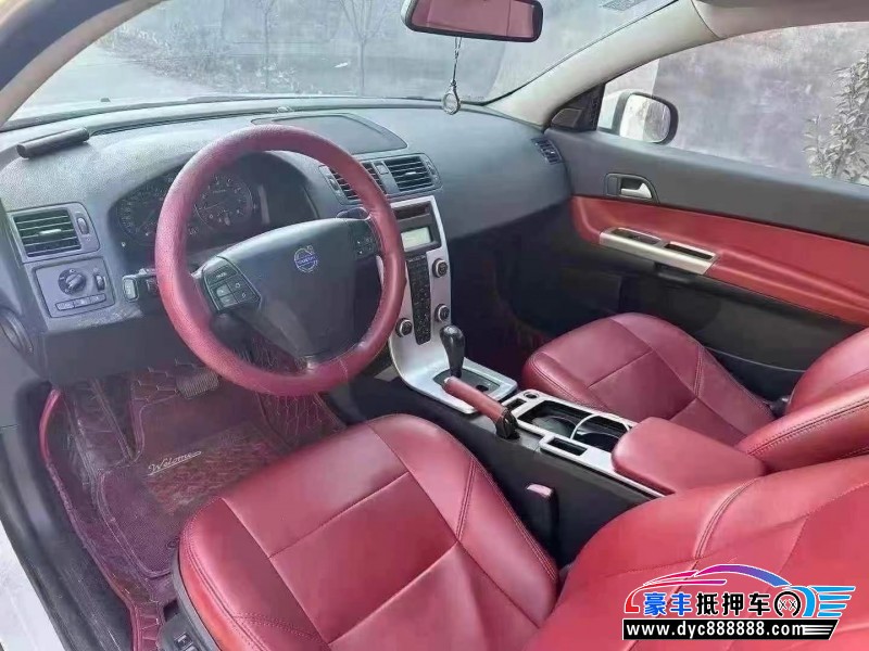 11年沃尔沃C30轿车抵押车出售