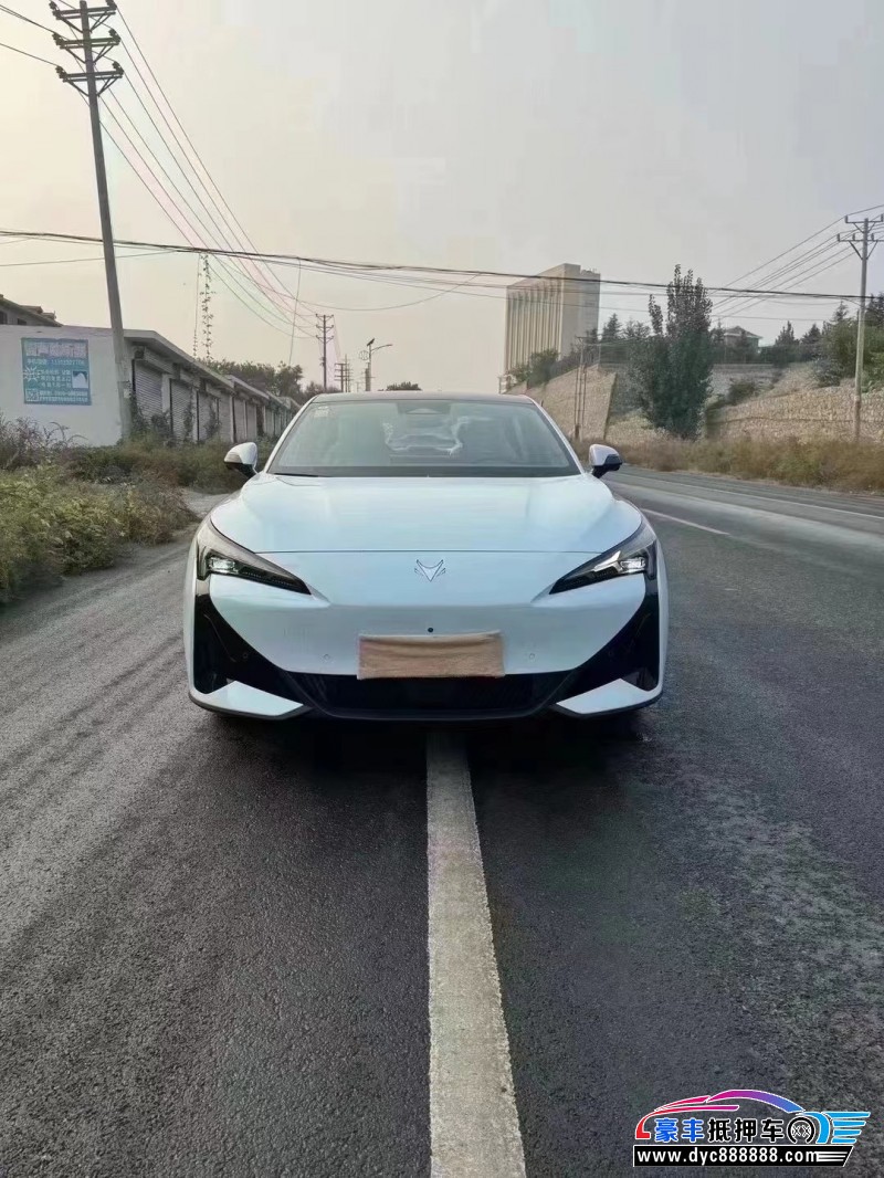 24年极狐阿尔法S轿车抵押车出售