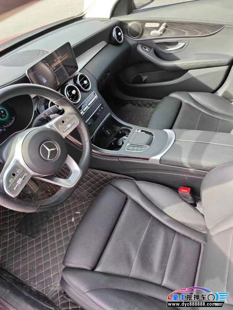 21年奔驰C轿车抵押车出售