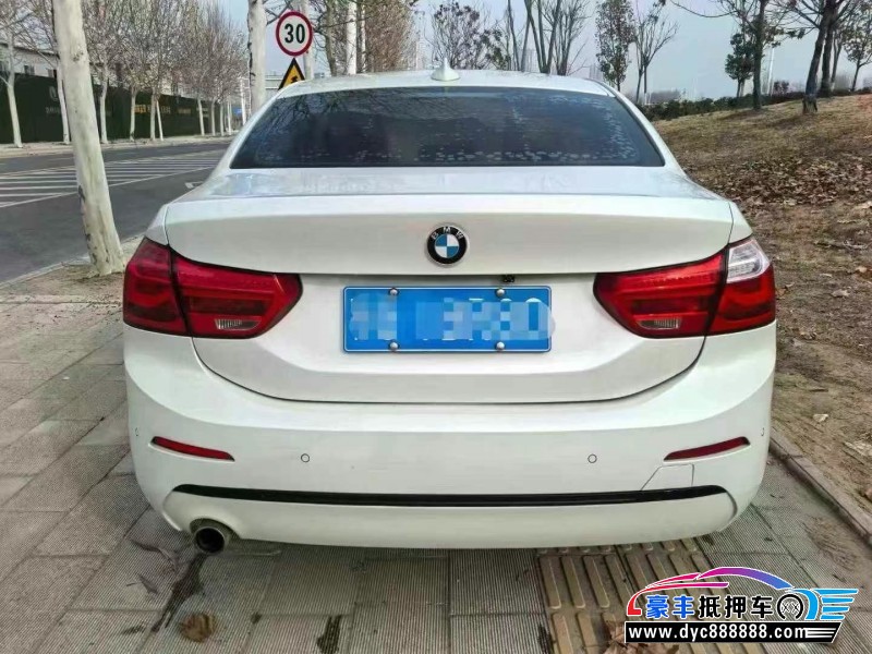 18年宝马1系轿车抵押车出售