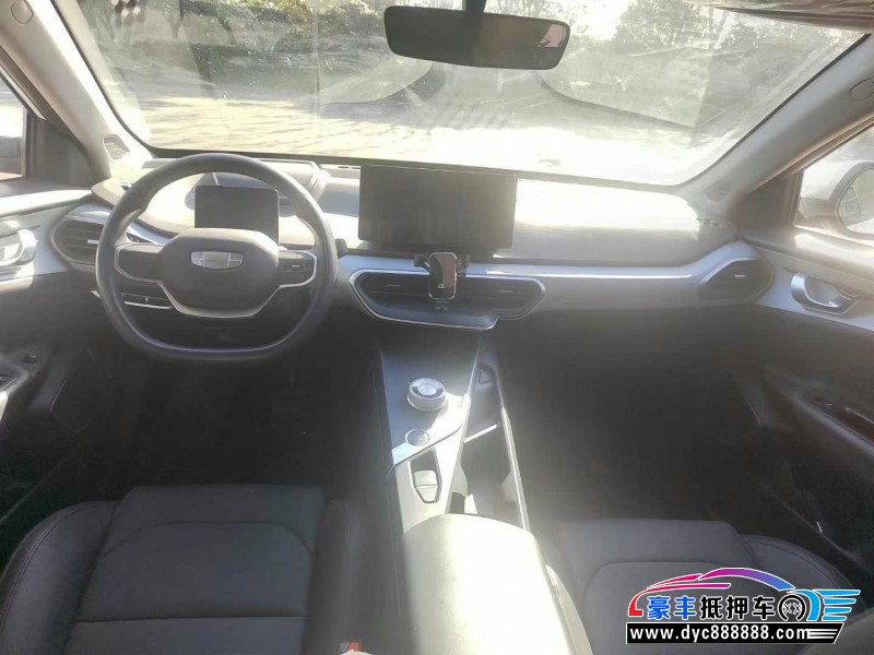 24年吉利几何轿车抵押车出售