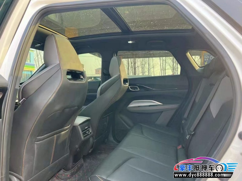 23年长安欧尚Z6轿车抵押车出售