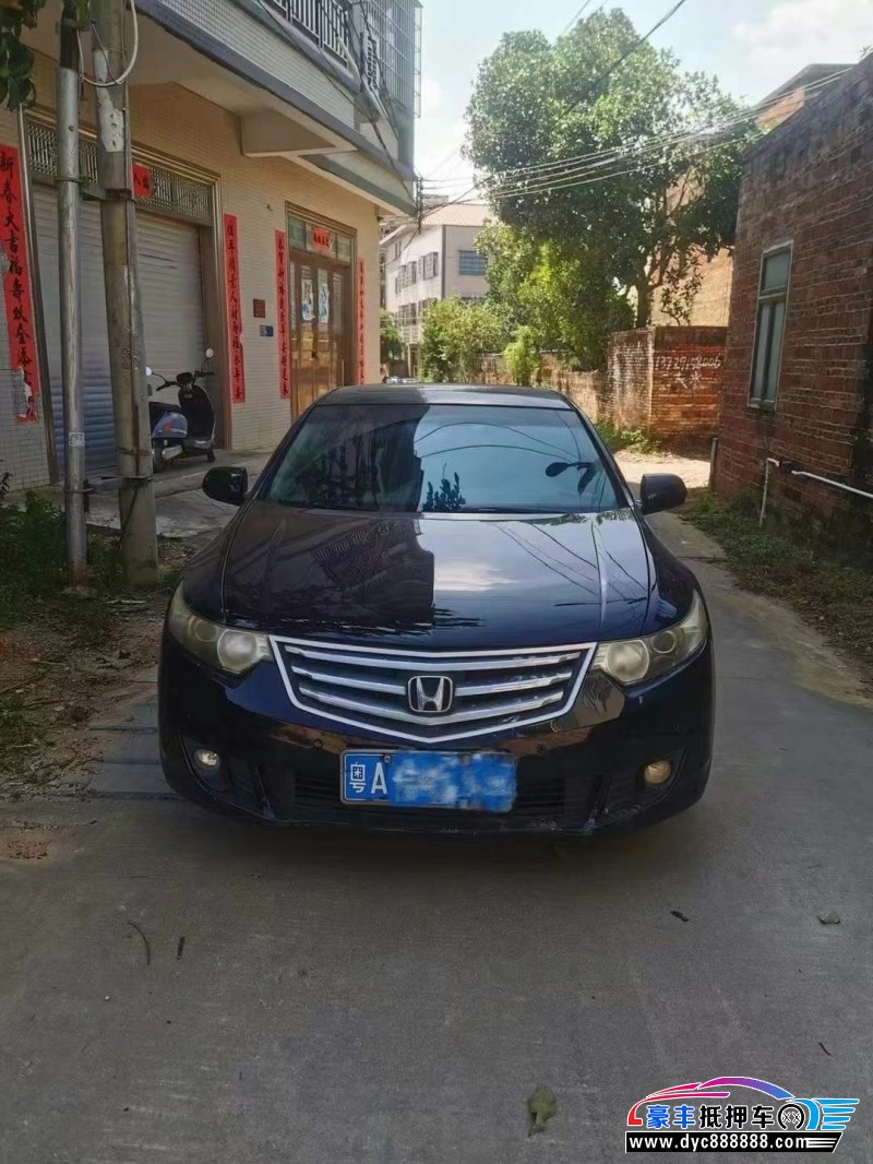 11年本田思铂睿轿车抵押车出售