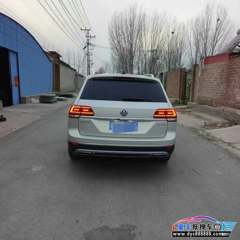 18年大众途昂轿车抵押车出售