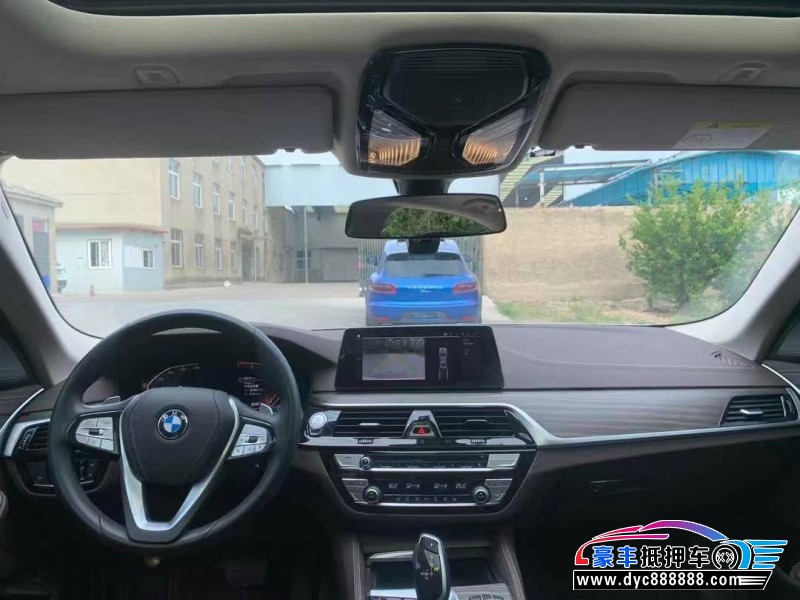 22年宝马5系轿车抵押车出售