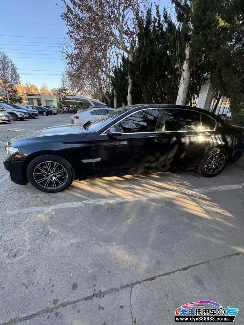 14年宝马7系轿车抵押车出售