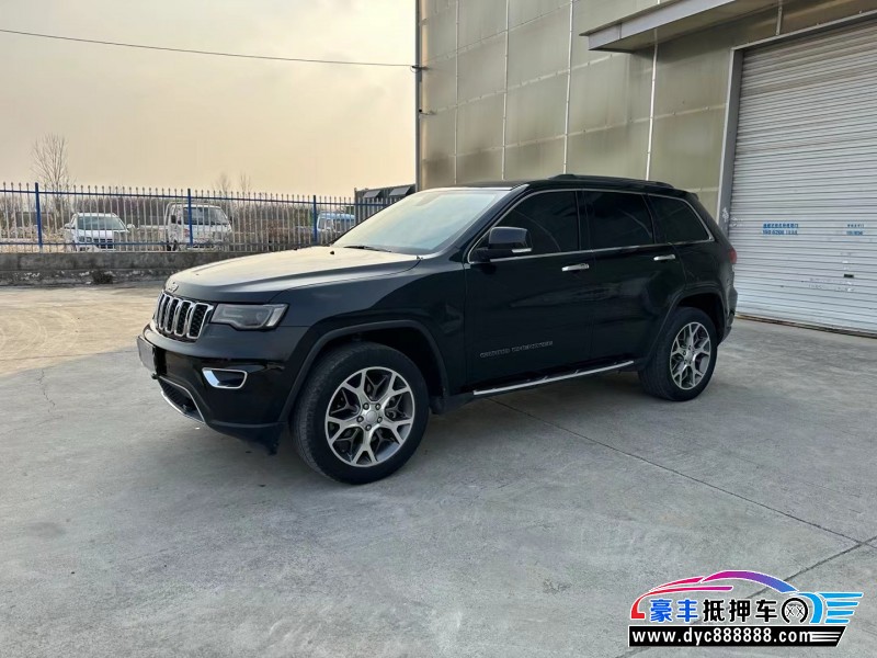 21年Jeep大切诺基SUV抵押车出售