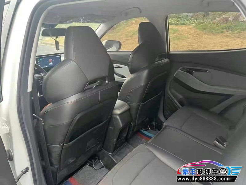 23年宝骏RS3轿车抵押车出售