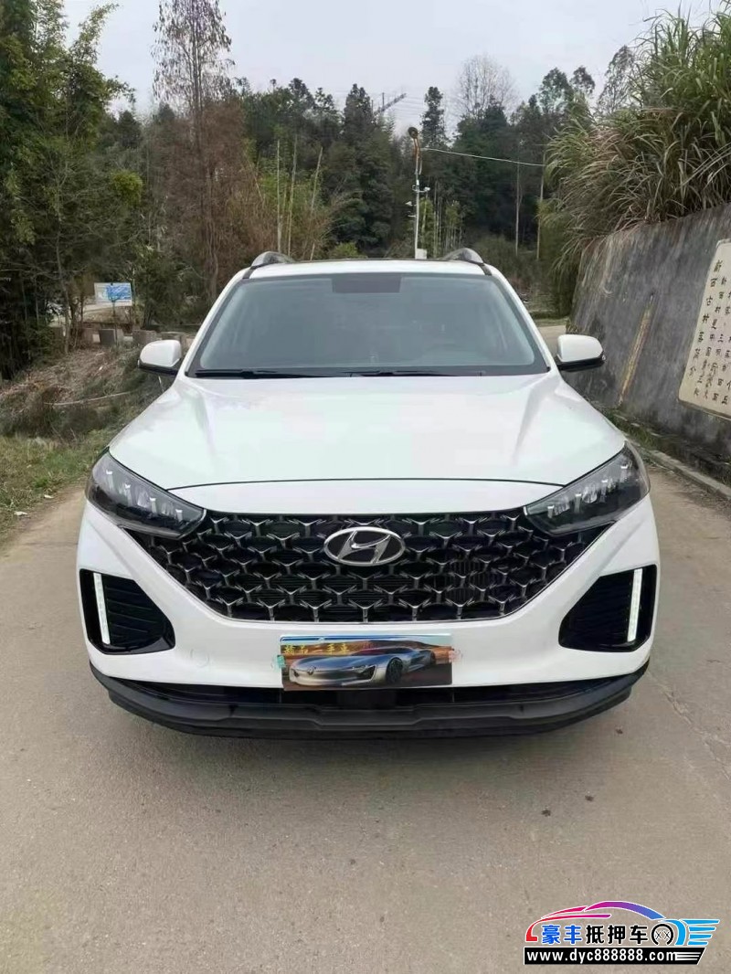 23年现代ix35轿车抵押车出售