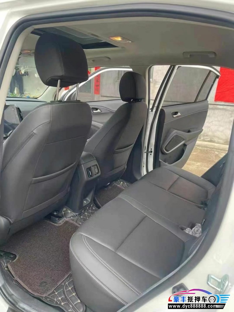 23年现代ix35轿车抵押车出售