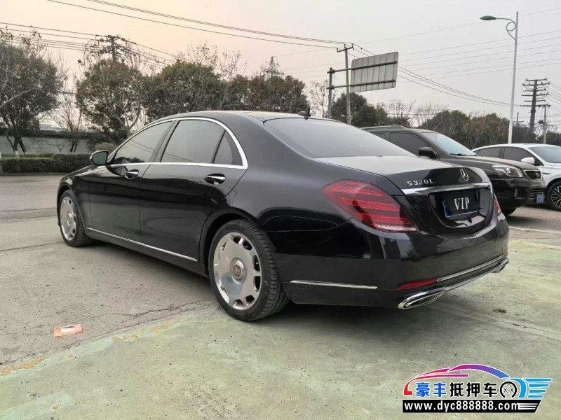17年奔驰S轿车抵押车出售