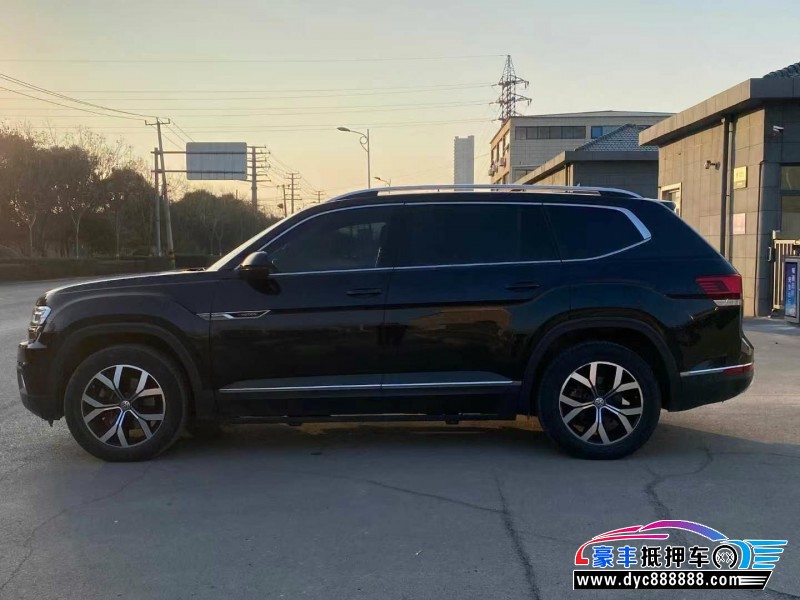 20年大众途昂轿车抵押车出售