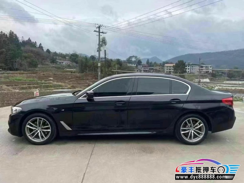 20年宝马5系轿车抵押车出售