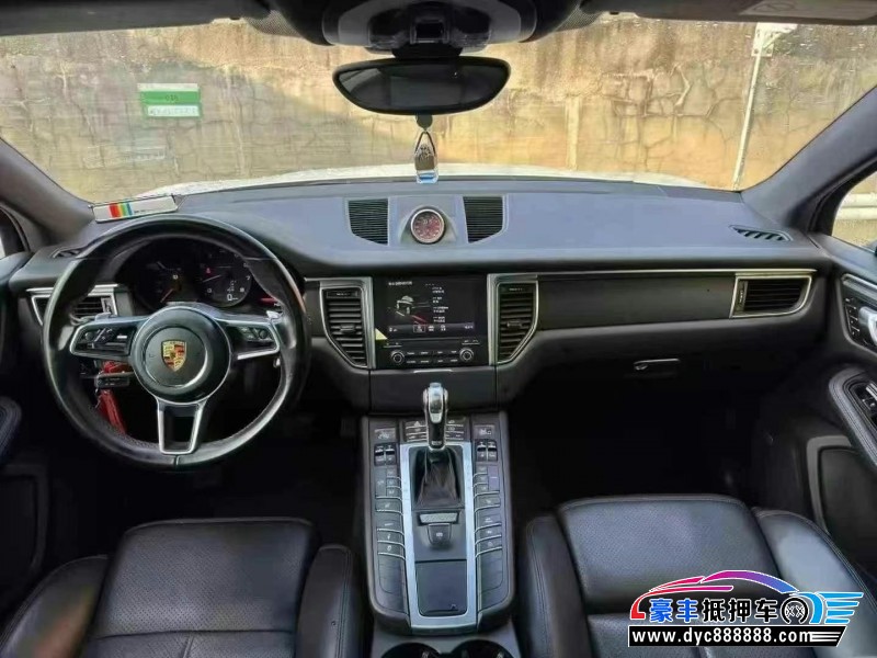 17年保时捷Macan迈凯轿车抵押车出售