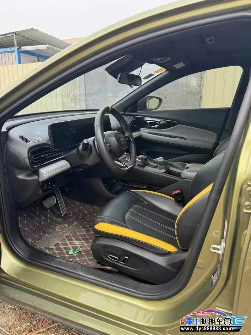 22年传祺影豹轿车抵押车出售