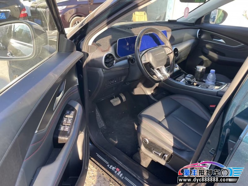 23年东风风行T5轿车抵押车出售