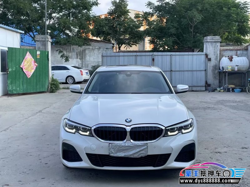 20年宝马3系轿车抵押车出售