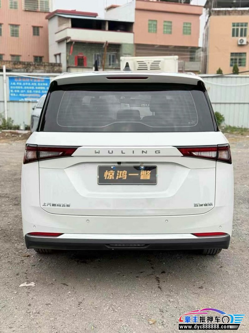 23年五菱星辰轿车抵押车出售