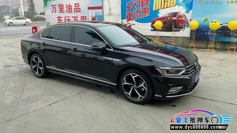 23年大众迈腾轿车抵押车出售