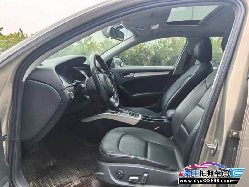 13年奥迪A4L轿车抵押车出售