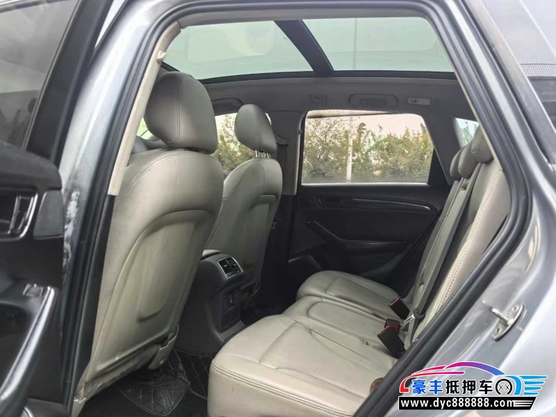10年奥迪Q5轿车抵押车出售