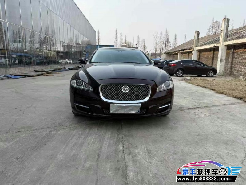14年捷豹XF轿车抵押车出售