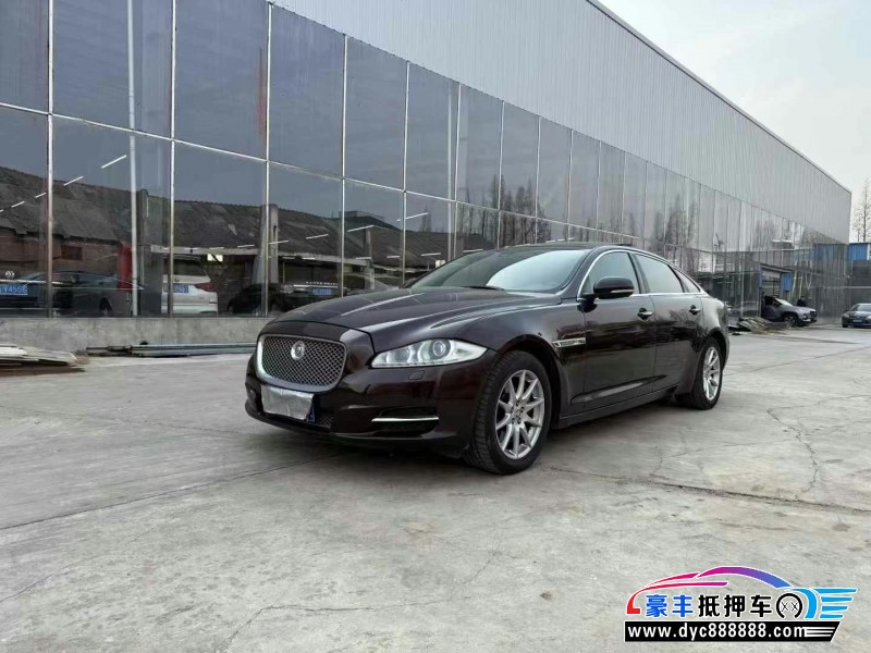14年捷豹XF轿车抵押车出售